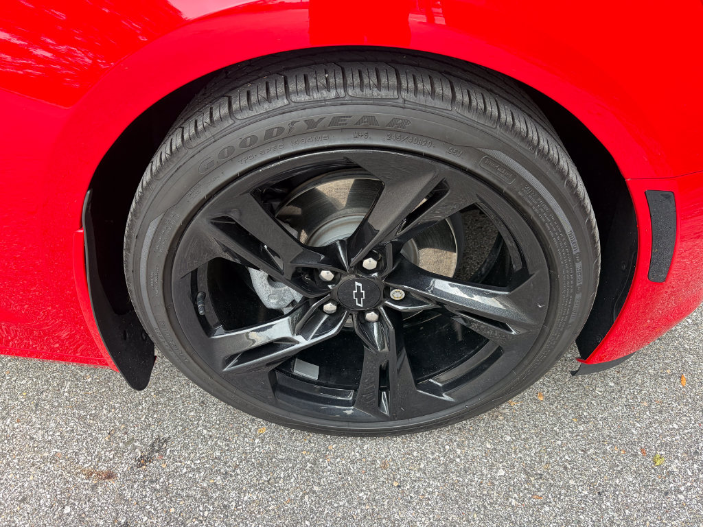 Used 2023 Chevrolet Camaro LT RWD image 41