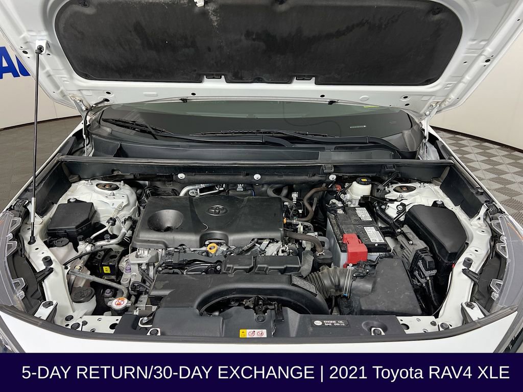 Used 2021 Toyota RAV4 XLE image 32