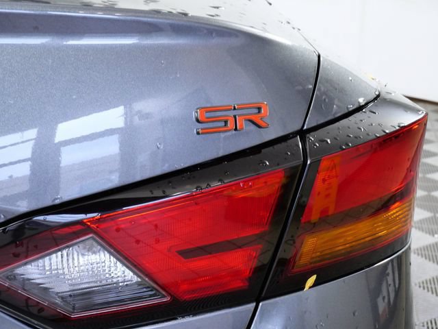 Used 2025 Nissan Altima 2.5 SR AWD/4WD image 7