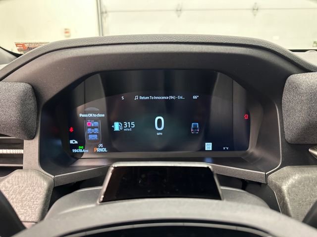 Certified 2025 Ford Explorer Platinum w/ LUX Leather Package image 32