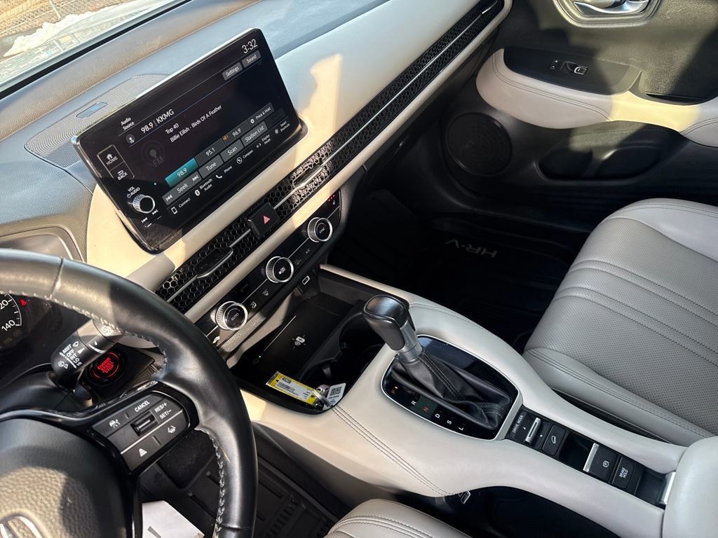 Used 2023 Honda HR-V EX-L image 14