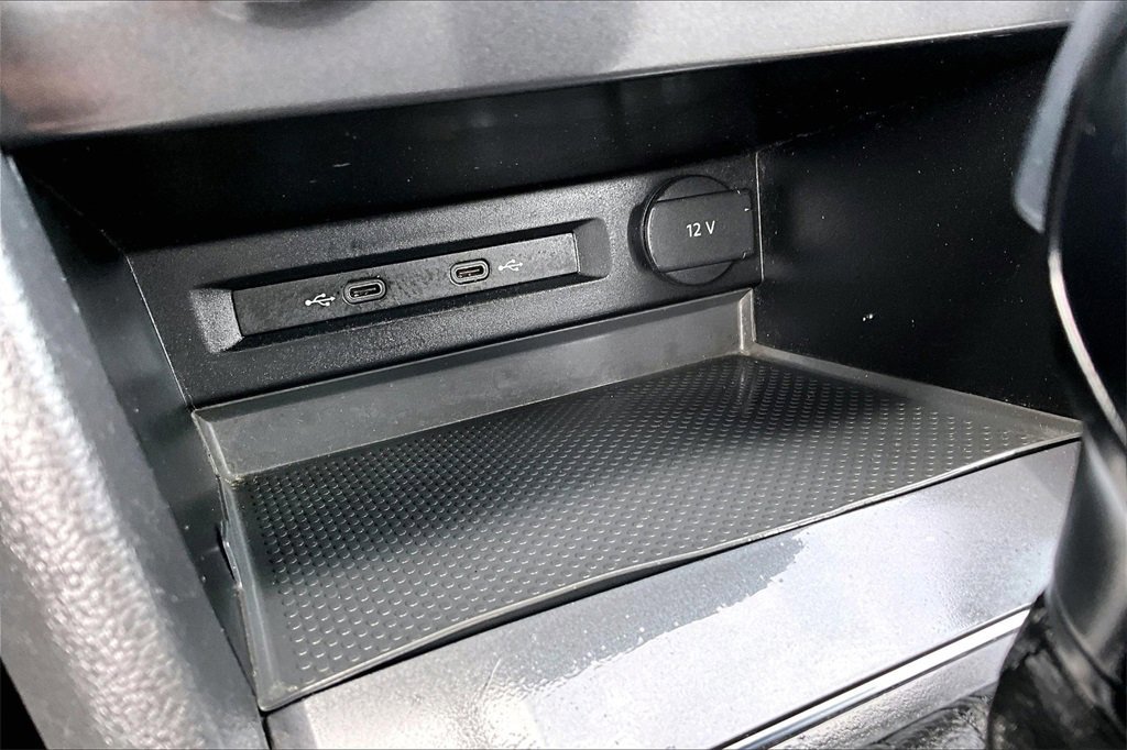 Used 2020 Volkswagen Tiguan S image 25