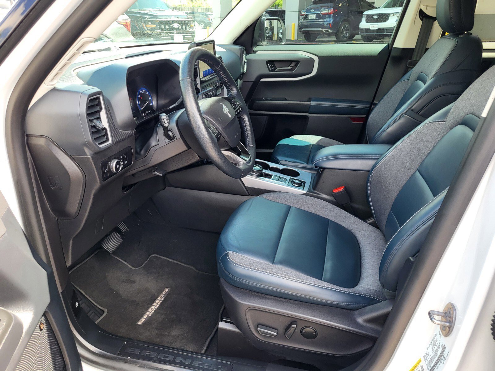 Certified 2023 Ford Bronco Sport Outer Banks w/ Tech Package AWD/4WD image 20
