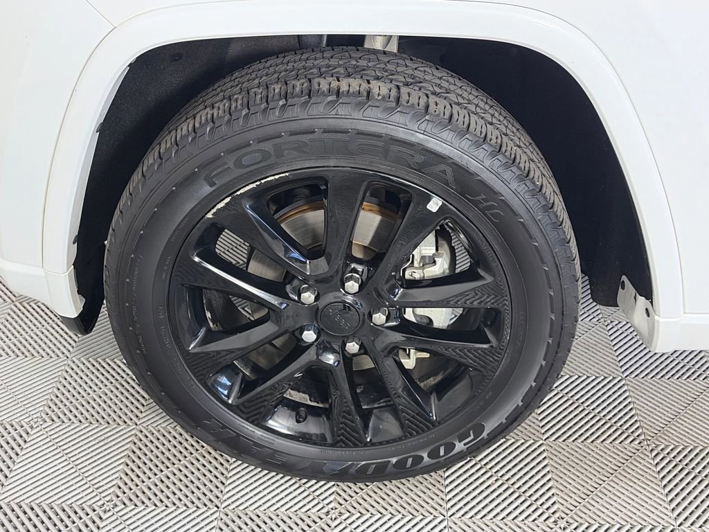 Used 2019 Jeep Grand Cherokee Altitude image 8