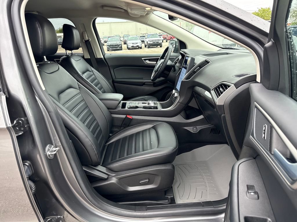 Certified 2023 Ford Edge SEL w/ Convenience Package image 24