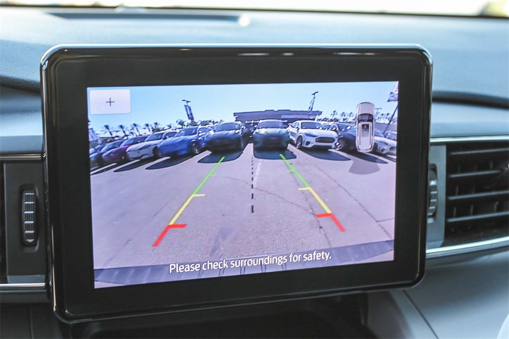 Certified 2023 Ford Explorer XLT w/ Equipment Group 202A image 31