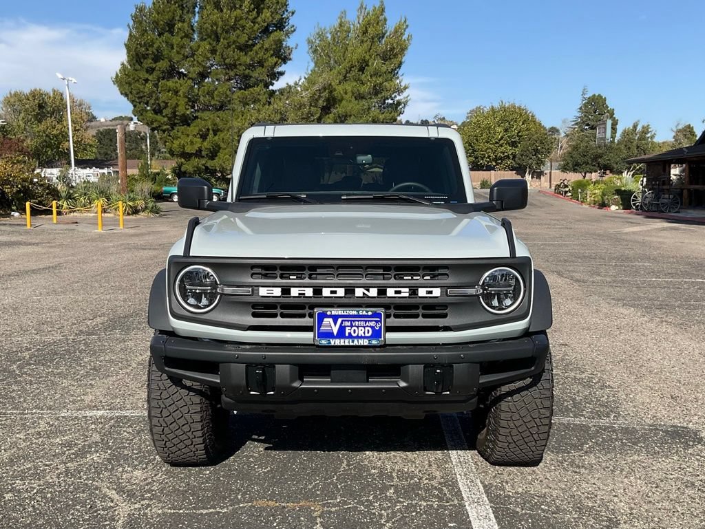 Certified 2024 Ford Bronco Black Diamond w/ Sasquatch Package AWD/4WD image 9