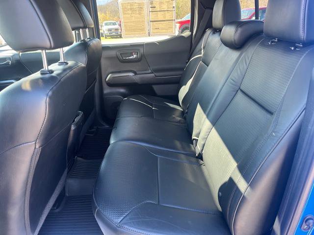 Used 2021 Toyota Tacoma TRD Off-Road w/ TRD Premium Off Road Package image 19