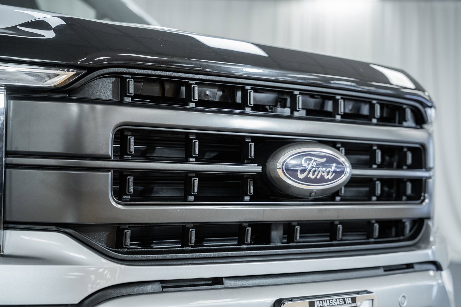 Certified 2023 Ford F150 Lariat w/ Equipment Group 502A High image 7