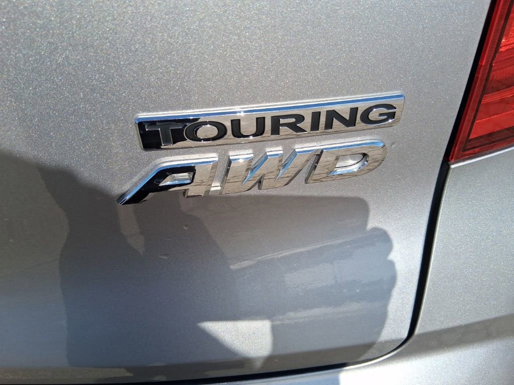 Used 2018 Honda Pilot Touring image 26