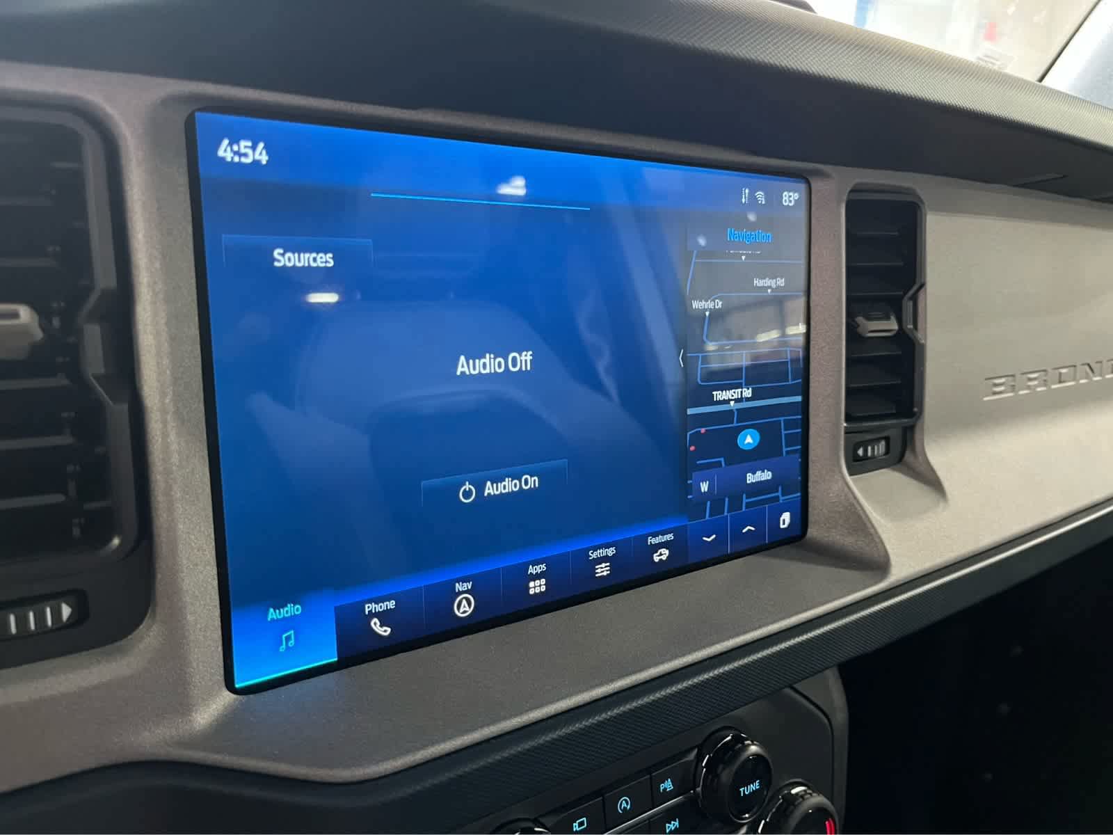 Certified 2024 Ford Bronco Outer Banks w/ Sasquatch Package AWD/4WD image 31