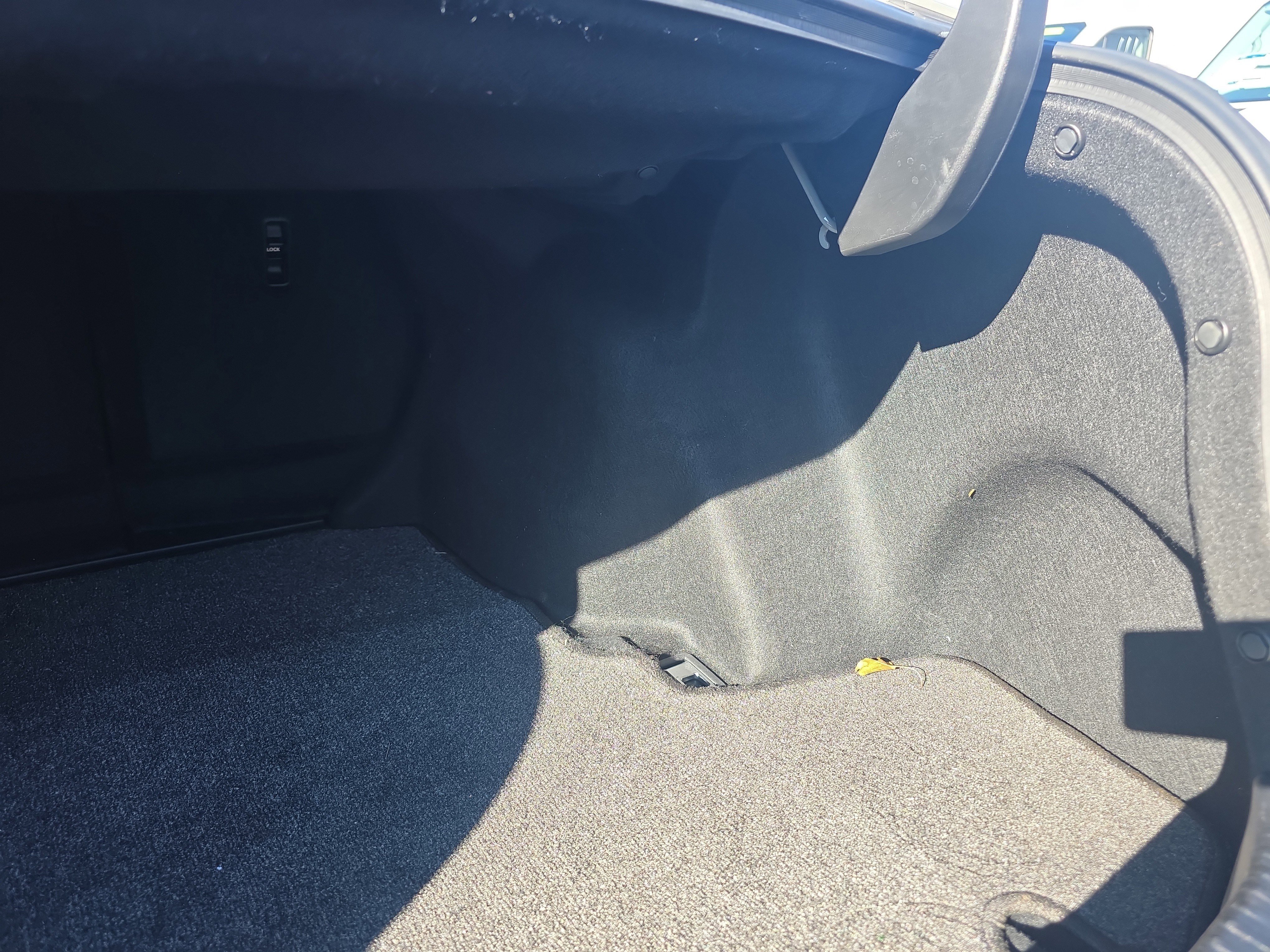 Used 2022 Lexus IS 500 image 18