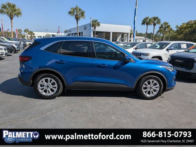 Certified 2023 Ford Escape Active w/ Tech Pack #2 image 6