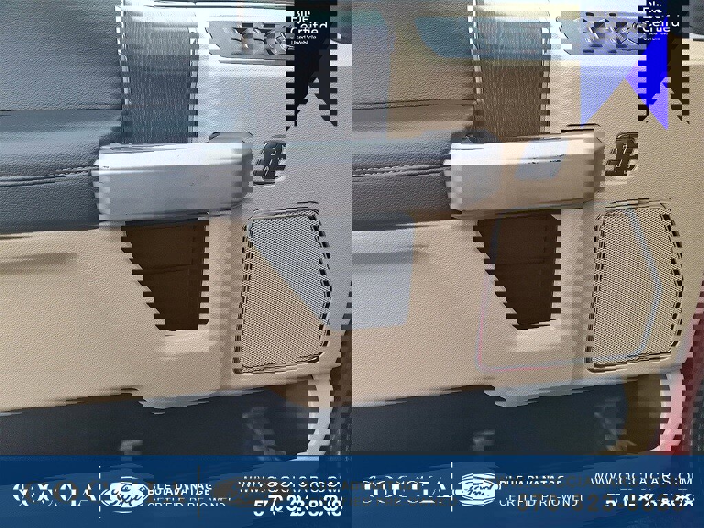 Certified 2020 Ford F350 Lariat w/ Lariat Ultimate Package image 12