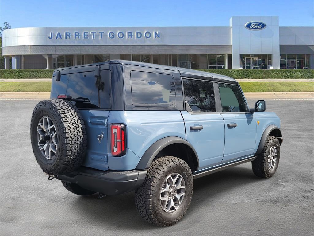 Certified 2025 Ford Bronco Badlands image 3