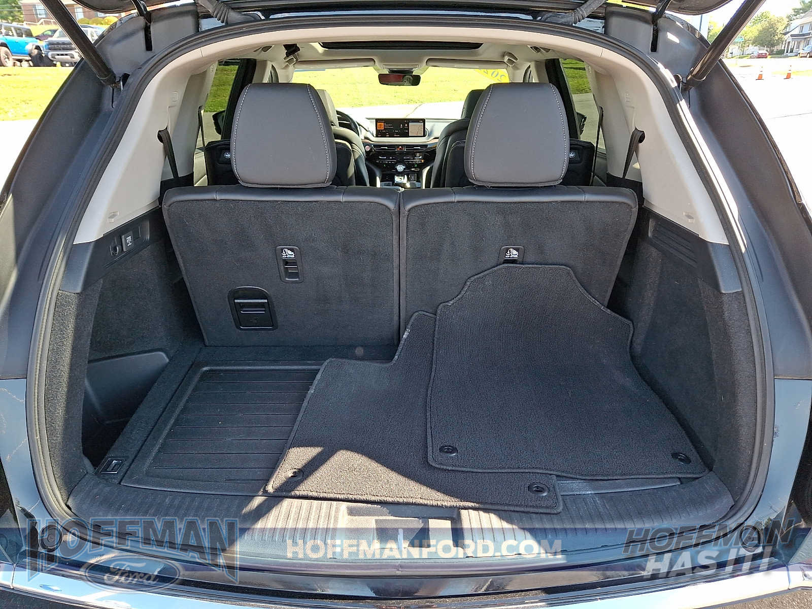Used 2022 Acura MDX w/ Technology Package AWD/4WD image 28