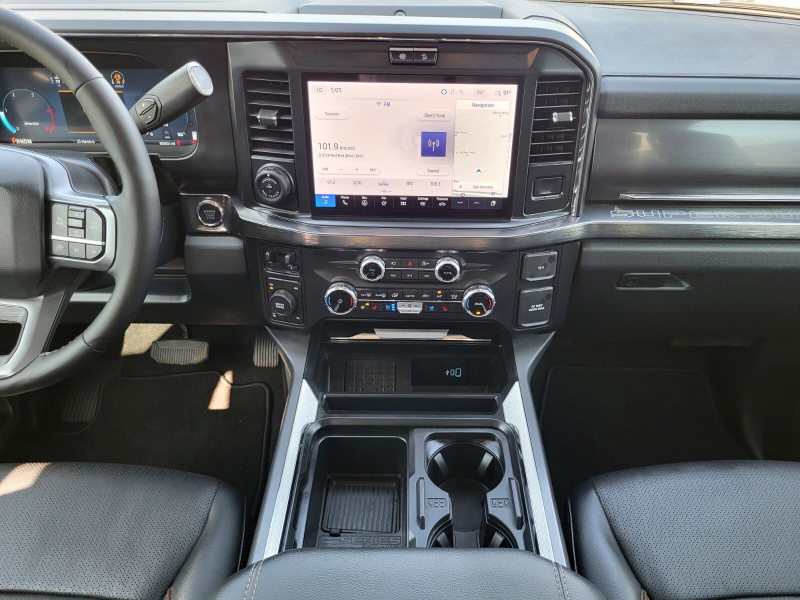 Certified 2025 Ford F250 Lariat w/ Lariat Ultimate Package AWD/4WD image 16