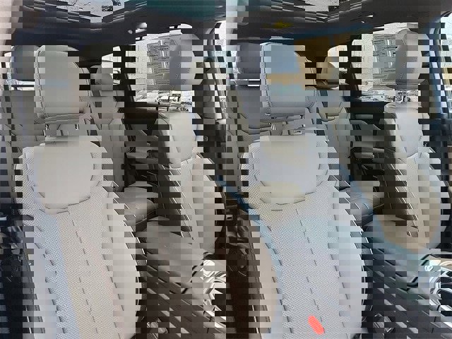 Used 2022 Hyundai Santa Fe Limited image 32