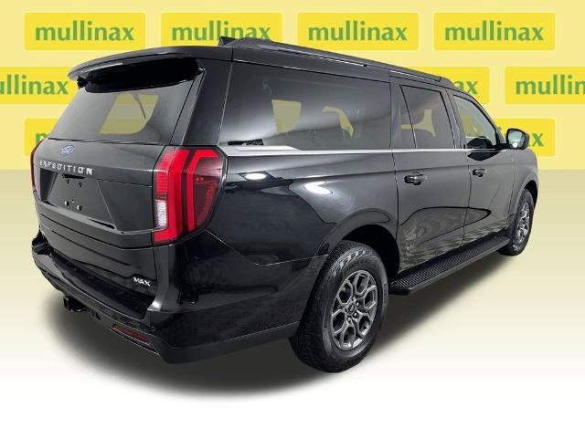 Certified 2025 Ford Expedition Max Active RWD image 4