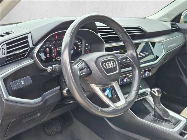 Used 2023 Audi Q3 2.0T Premium image 10