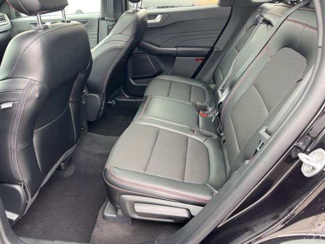 Certified 2024 Ford Escape ST-Line w/ Tech Pack #1 image 21