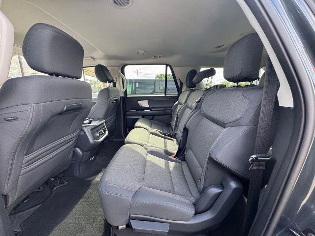 Certified 2025 Ford Expedition Max Active AWD/4WD image 11