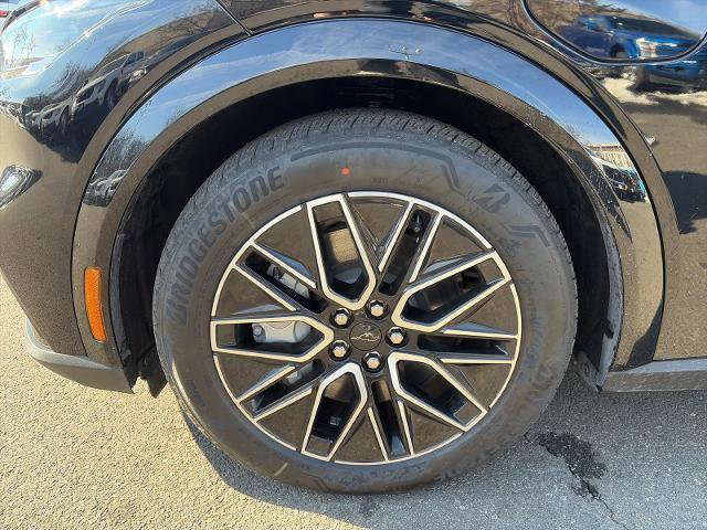 Certified 2025 Ford Mustang Mach-E Premium image 25