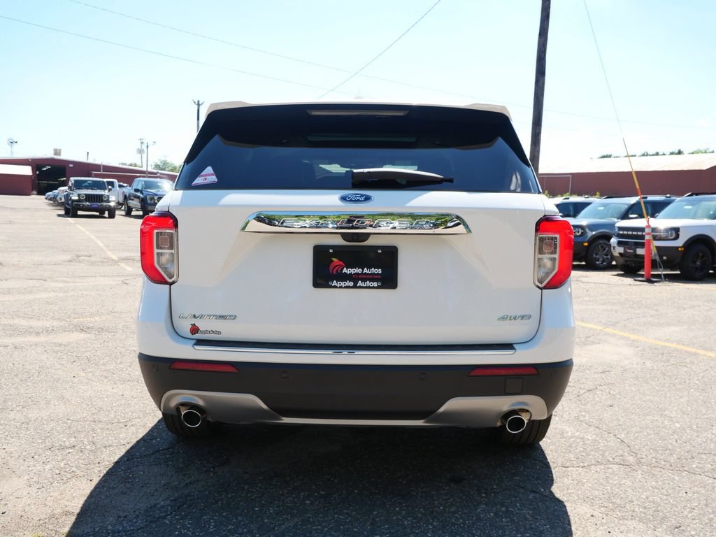Certified 2023 Ford Explorer Limited w/ Equipment Group 301A AWD/4WD image 5