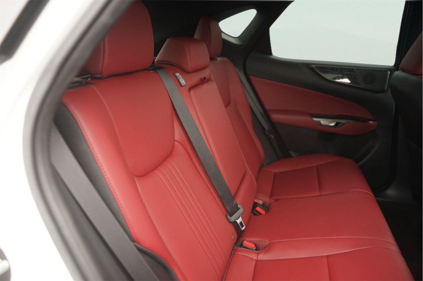 Used 2025 Lexus NX 250 FWD w/ Accessory Package (2T) image 17
