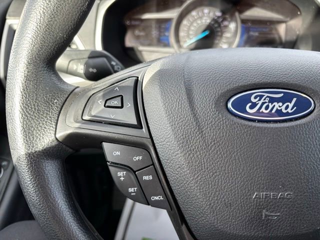 Certified 2021 Ford Edge SE image 25