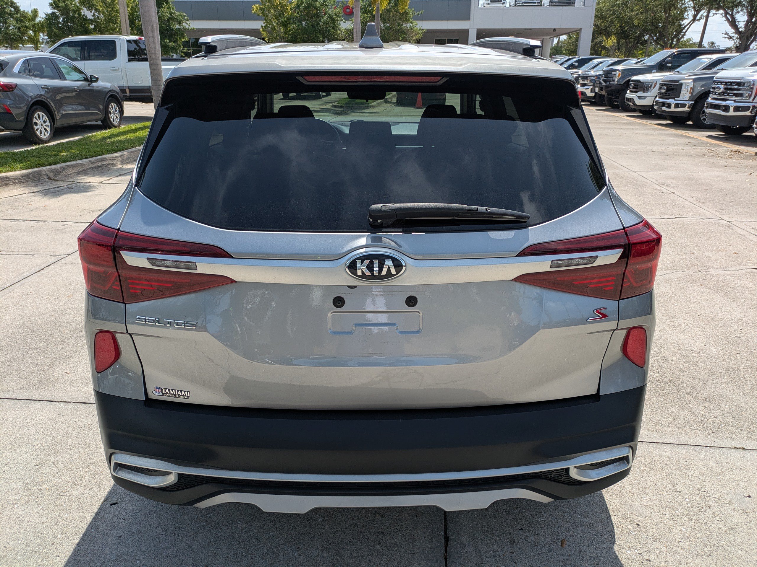 Used 2021 Kia Seltos S AWD/4WD image 5