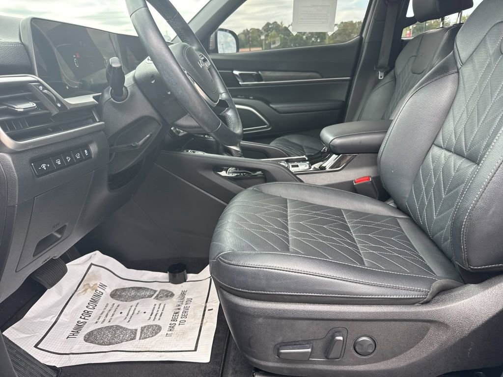 Used 2024 Kia Telluride EX X-Line image 12