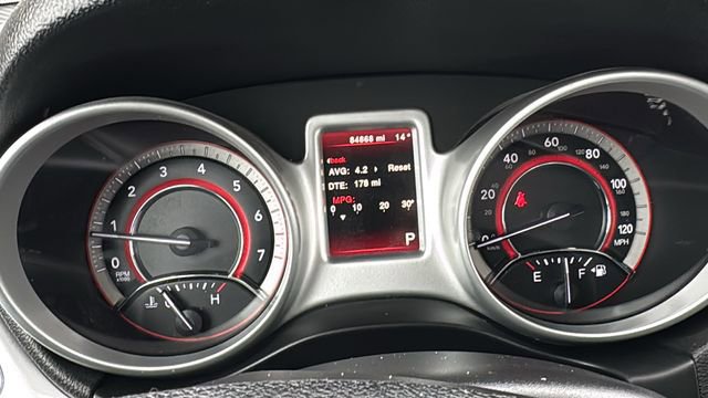 Used 2019 Dodge Journey SE w/ Blacktop Package image 19