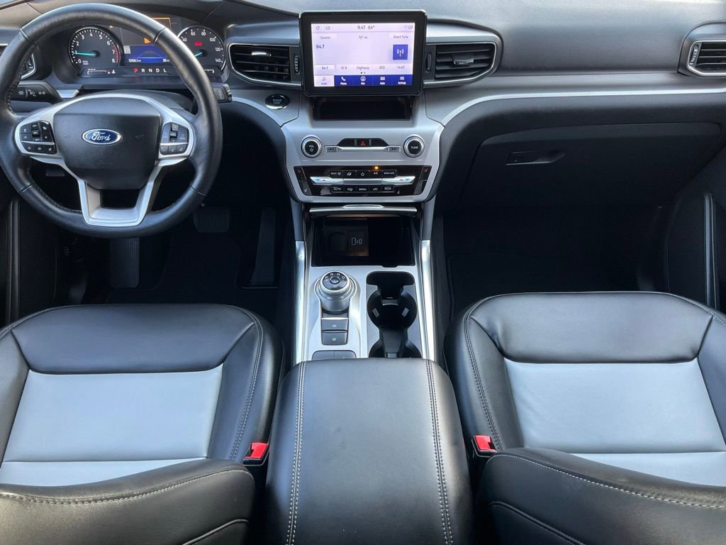Certified 2022 Ford Explorer XLT w/ Equipment Group 202A image 41
