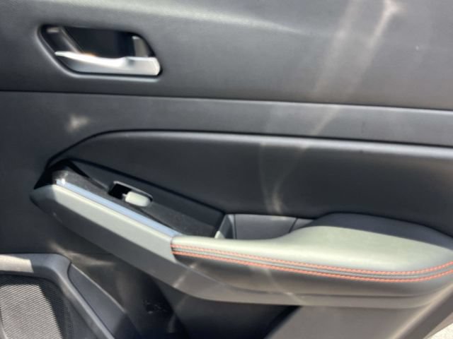 Used 2024 Nissan Altima 2.5 SR FWD image 24