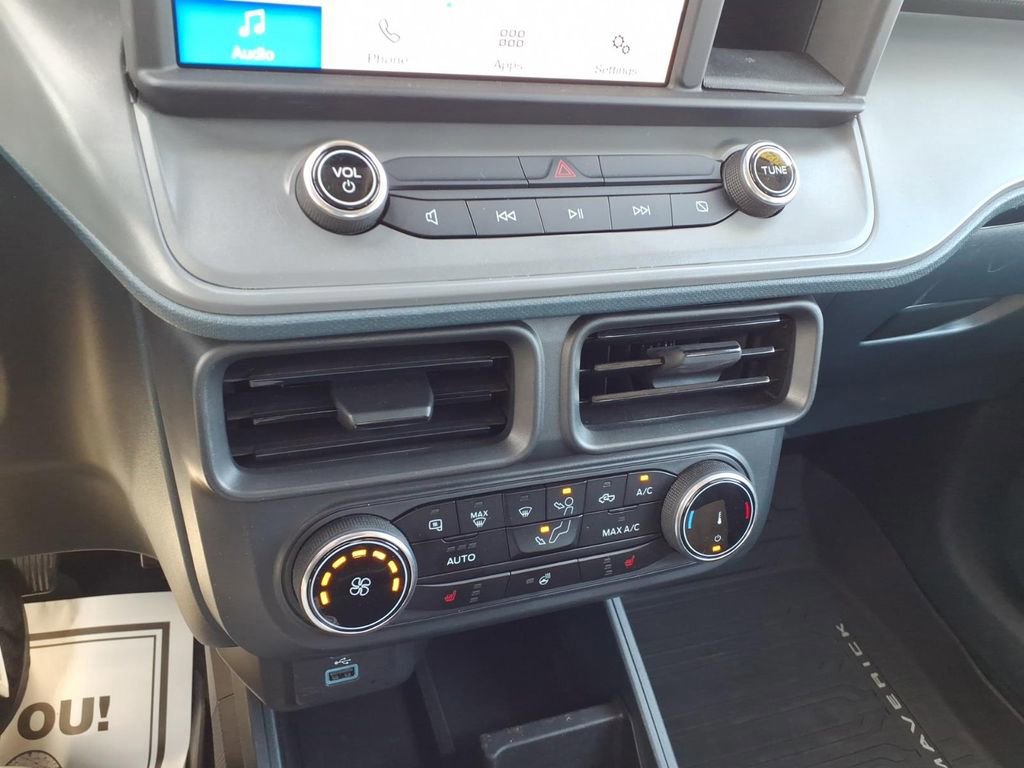 Certified 2024 Ford Maverick XLT w/ XLT Luxury Package image 21