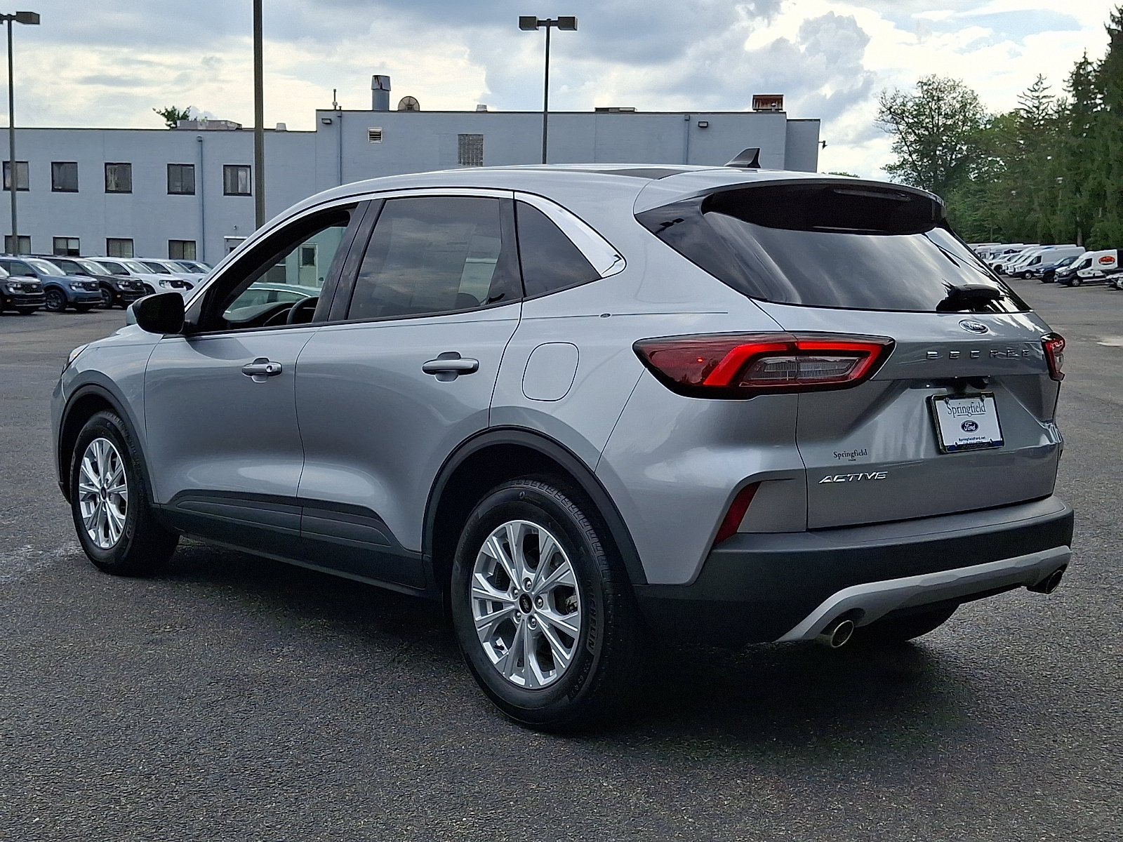 Certified 2023 Ford Escape Active w/ Cold Weather Package FWD image 4