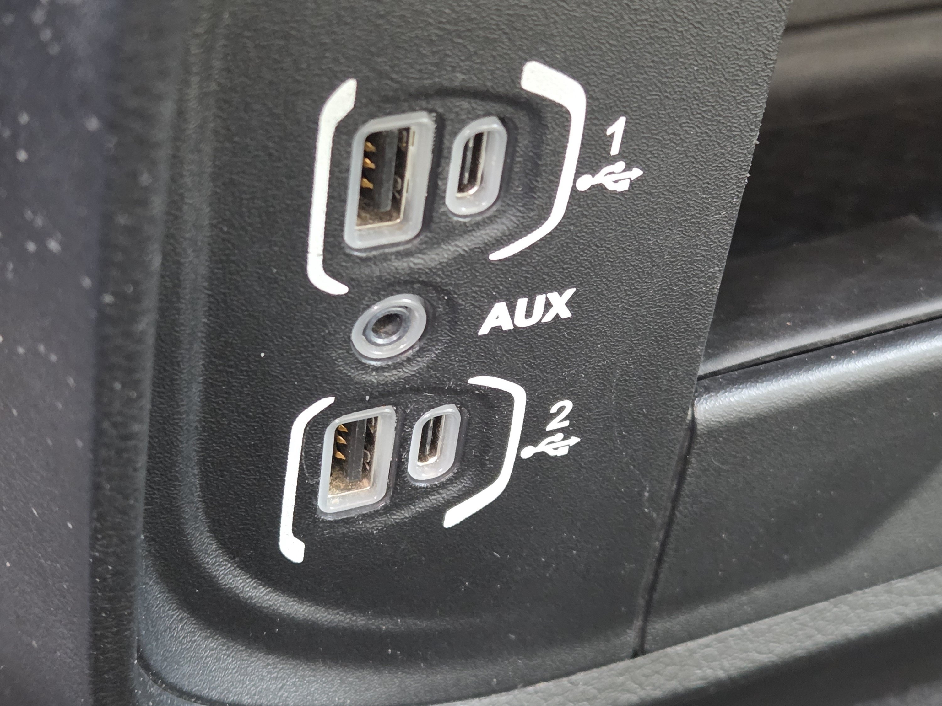 Used 2020 RAM 3500 Tradesman AWD/4WD image 11