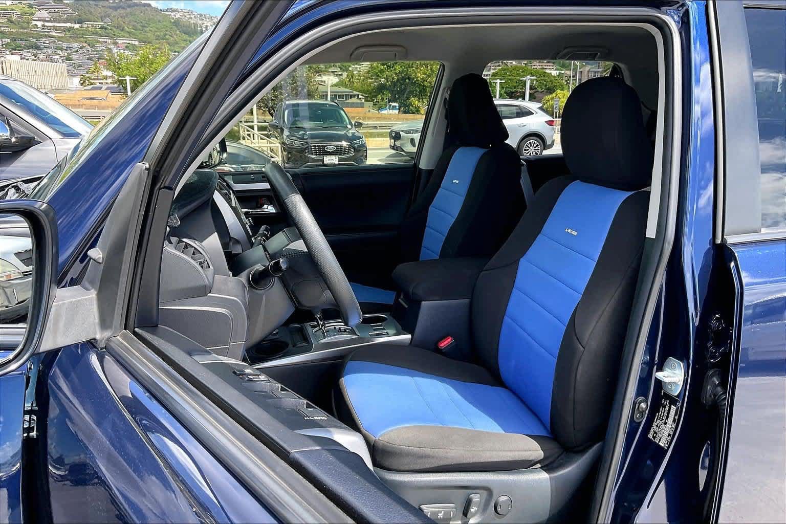 Used 2021 Toyota 4Runner SR5 AWD/4WD image 11