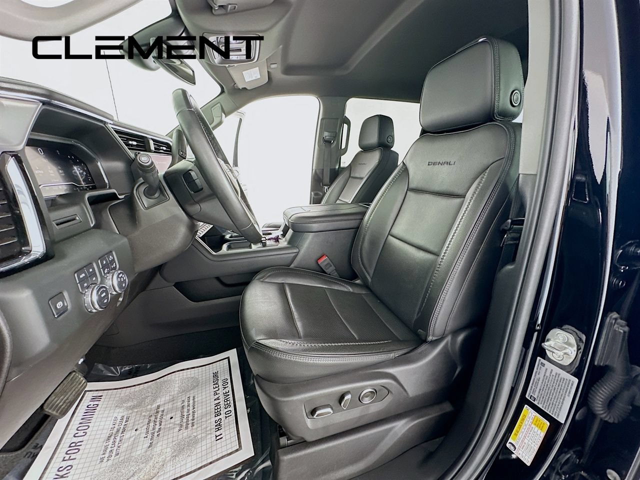 Used 2024 GMC Sierra 2500 Denali AWD/4WD image 30