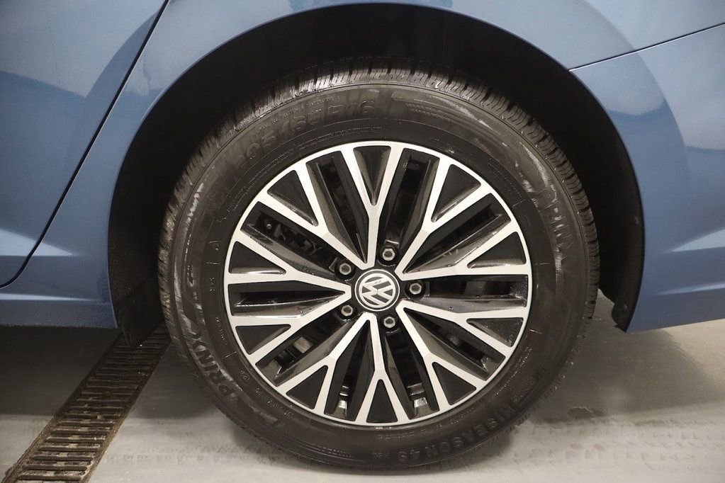 Used 2020 Volkswagen Jetta SE image 12