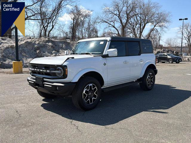 Certified 2024 Ford Bronco Outer Banks image 1