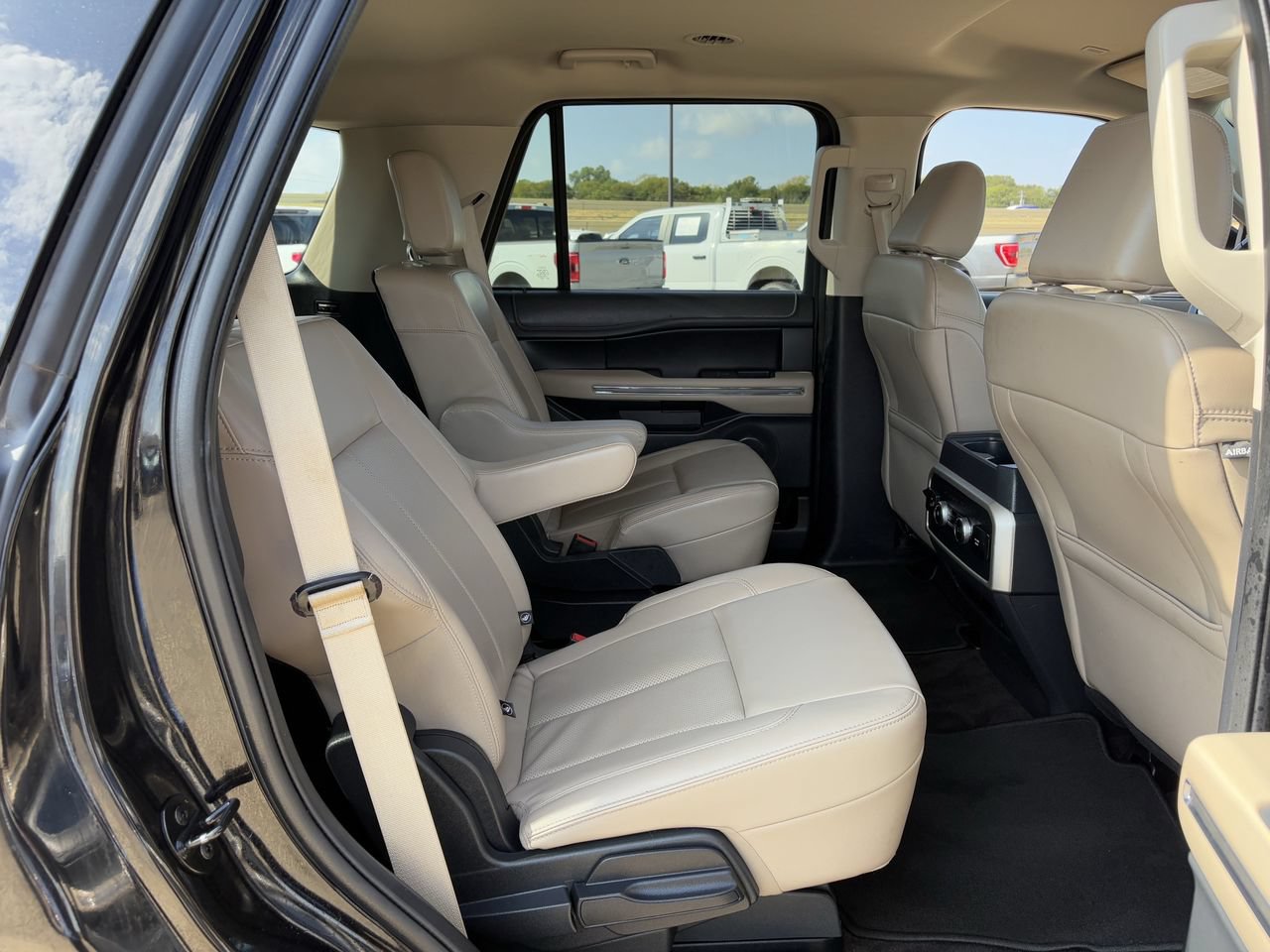 Certified 2023 Ford Expedition XLT AWD/4WD image 30