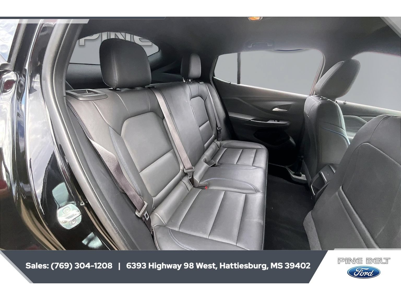 Used 2024 Buick Envista Sport Touring w/ Convenience I Package FWD image 20