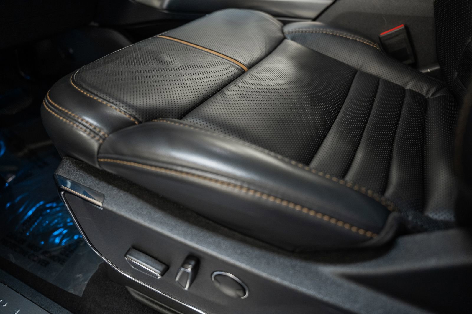 Certified 2023 Ford F150 Platinum image 48