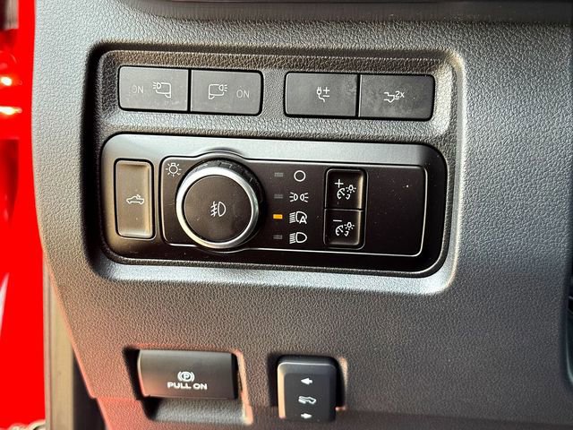 Certified 2023 Ford F250 Lariat w/ Lariat Ultimate Package AWD/4WD image 14