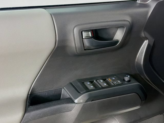 Used 2023 Toyota Tacoma SR AWD/4WD image 20