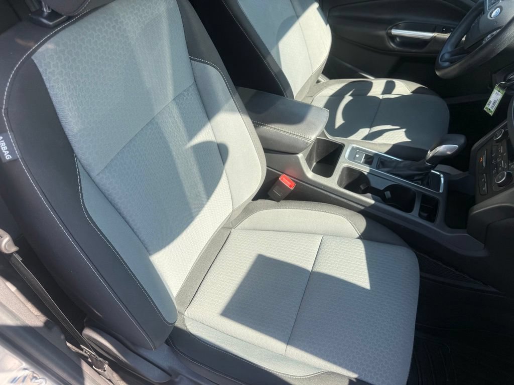 Certified 2018 Ford Escape SE w/ SE Sync 3 Package FWD image 50