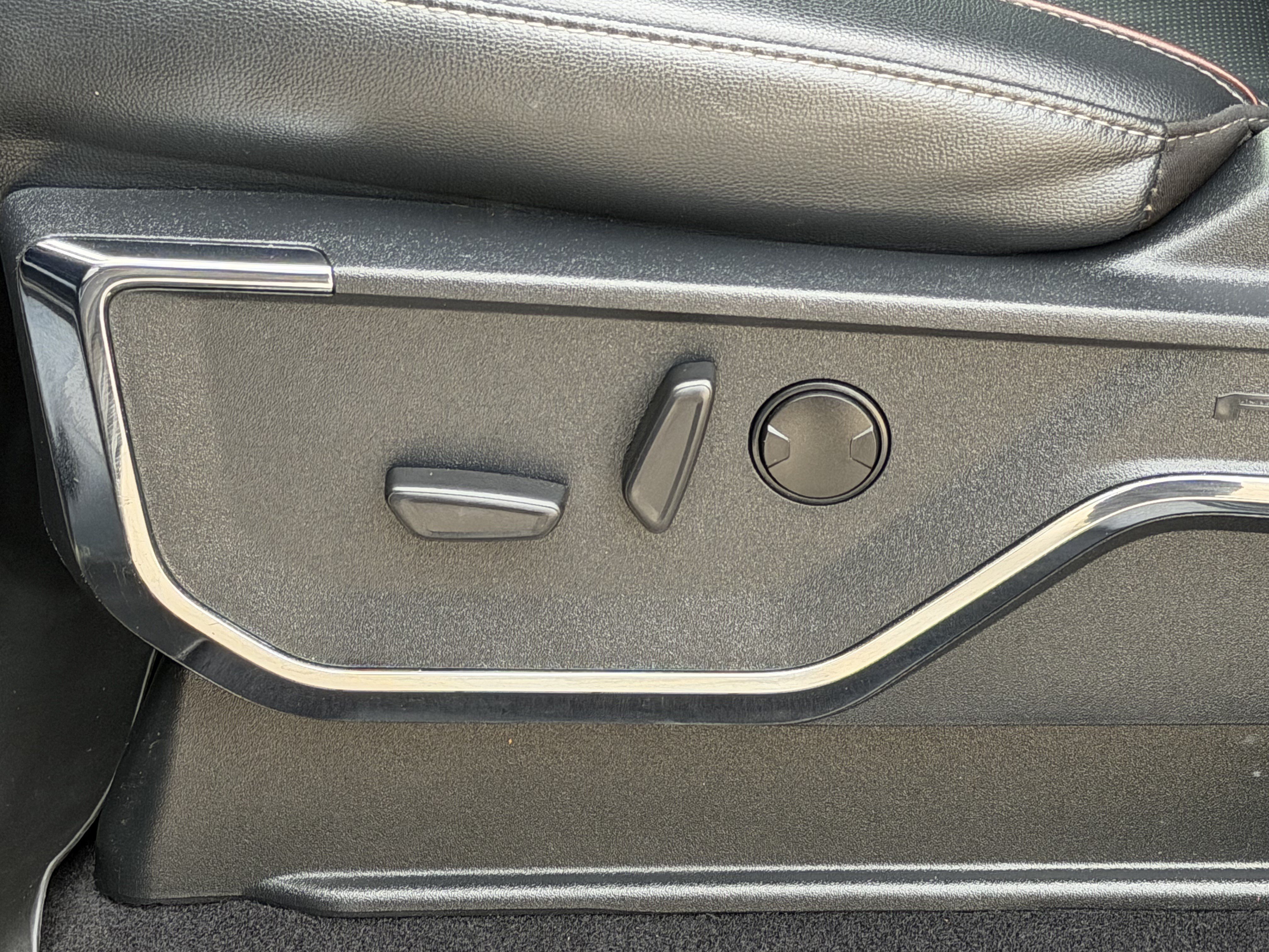 Certified 2023 Ford F150 Lariat AWD/4WD image 17