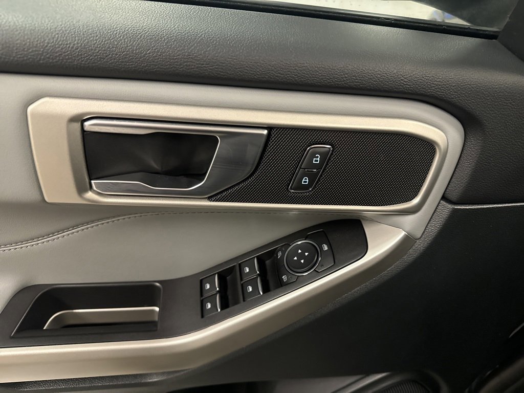 Certified 2023 Ford Explorer XLT w/ Equipment Group 202A image 31